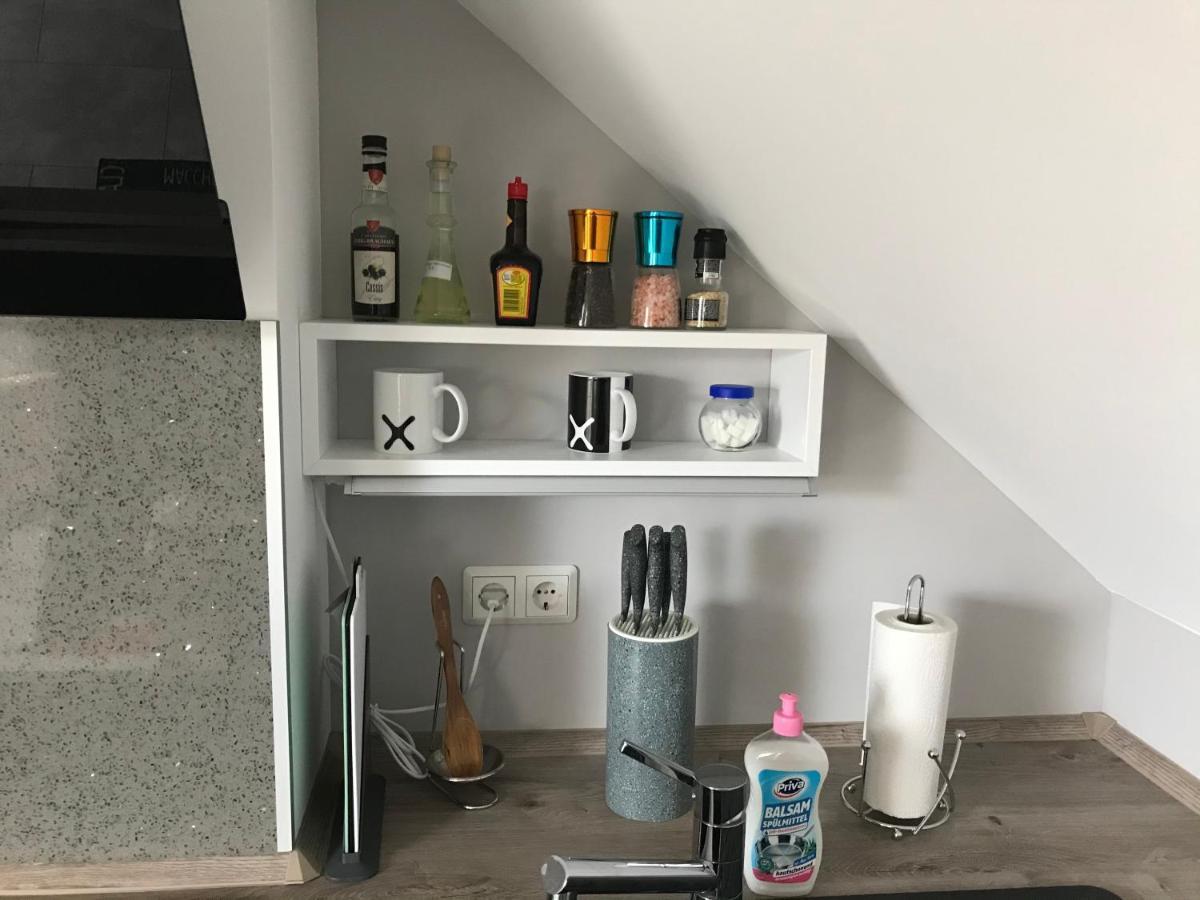 Ferienwohnung Sunny - Moderne Ferienwohnung Im Gruenen In Saarbruecken-West Luaran gambar