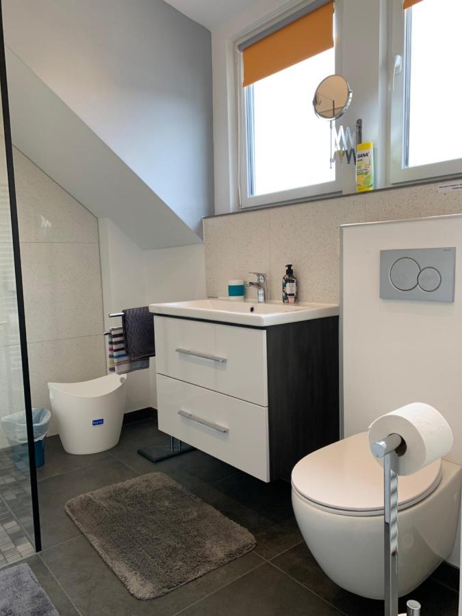 Ferienwohnung Sunny - Moderne Ferienwohnung Im Gruenen In Saarbruecken-West Luaran gambar